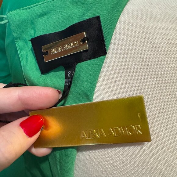 Alexia Admor Green Silky Dress Bust Ruching fitted waist leg slit wedding event - Picture 7 of 7